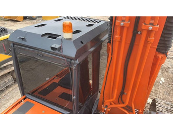 Crawler excavator Hitachi Zaxis 210 H-3: picture 4