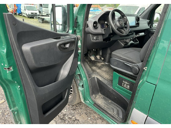 Interior photo 1:  Mercedes-Benz Sprinter Sprinter 311 CDI Maxi Model 2020 leasing Mercedes-Benz Sprinter Sprinter 311 CDI Maxi Model 2020