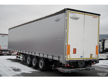 Curtainsider semi-trailer FRUEHAUF