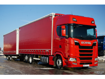 Curtain side truck SCANIA S