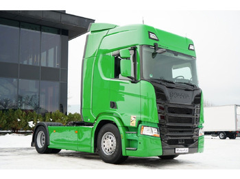 Tractor unit SCANIA R 410