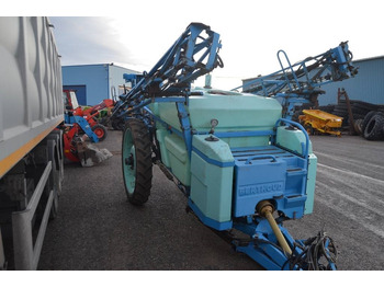 Trailed sprayer Berthoud Racer 25: picture 4