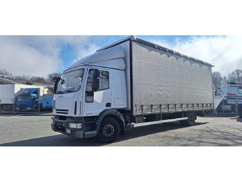 Curtain side truck IVECO