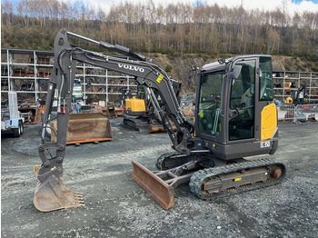 Mini excavator VOLVO EC35D