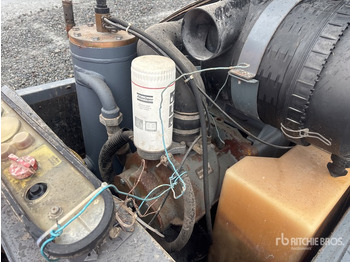 Air compressor 2010 Atlas Copco XAS97DD (Inoperable) Air Compressor: picture 4
