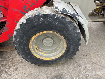 Wheel loader 2015 Volvo L25F Wheel Loader: picture 4