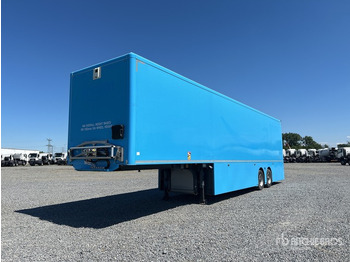Closed box semi-trailer