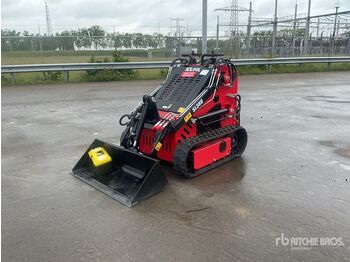 Compact track loader