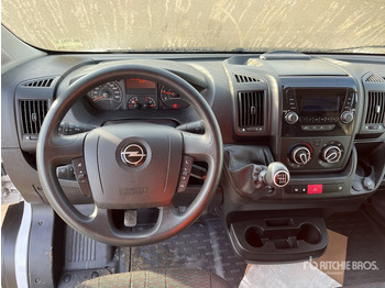 Commercial vehicle 2022 Opel Movano 2.2 Cargo Van: picture 4 Commercial vehicle 2022 Opel Movano 2.2 Cargo Van: picture 4