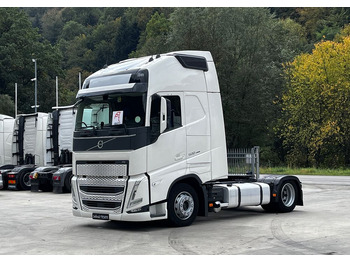 Tractor unit VOLVO FH 500