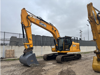 Excavator JCB