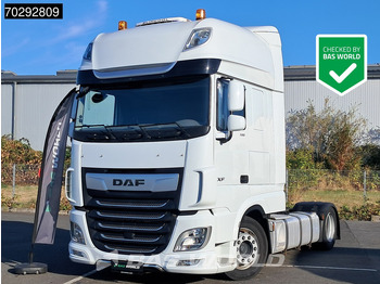 Tractor unit DAF XF 530