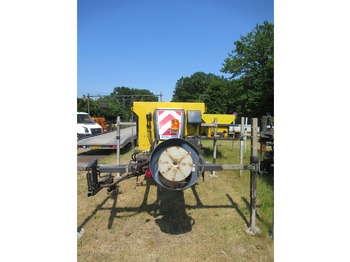 Sand/ Salt spreader NIDO STRATOS B11-24 PAXN 1,1 m3 + 500L Zoutstrooier Salzstreuer: picture 2