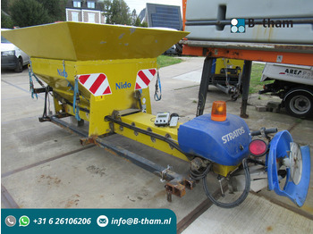 Sand/ Salt spreader