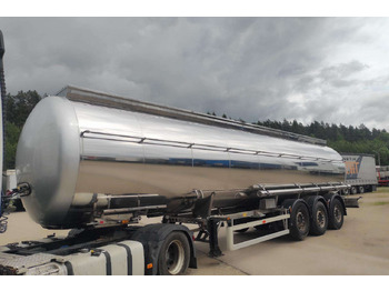 Tanker semi-trailer