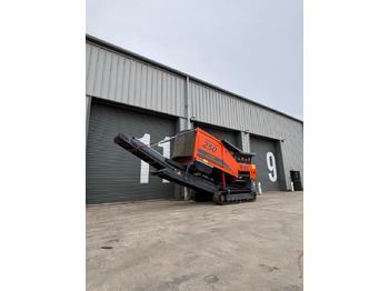 Industrial waste shredder