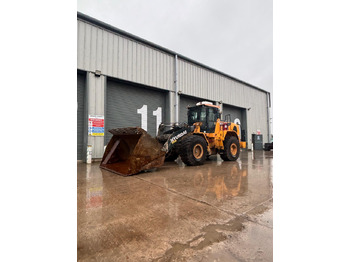 Wheel loader HYUNDAI