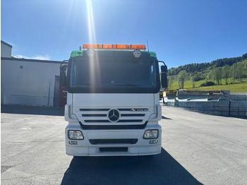 Crane truck MERCEDES-BENZ Actros 2544