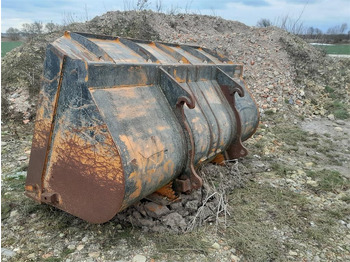 Loader bucket CASE