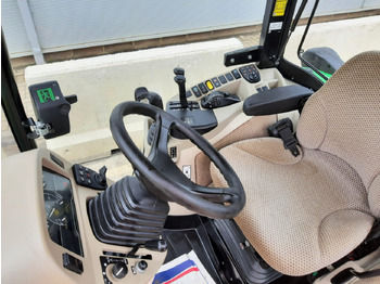 Compact tractor John Deere 4066R Compact Tractor: picture 5