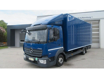 Closed box van MERCEDES-BENZ