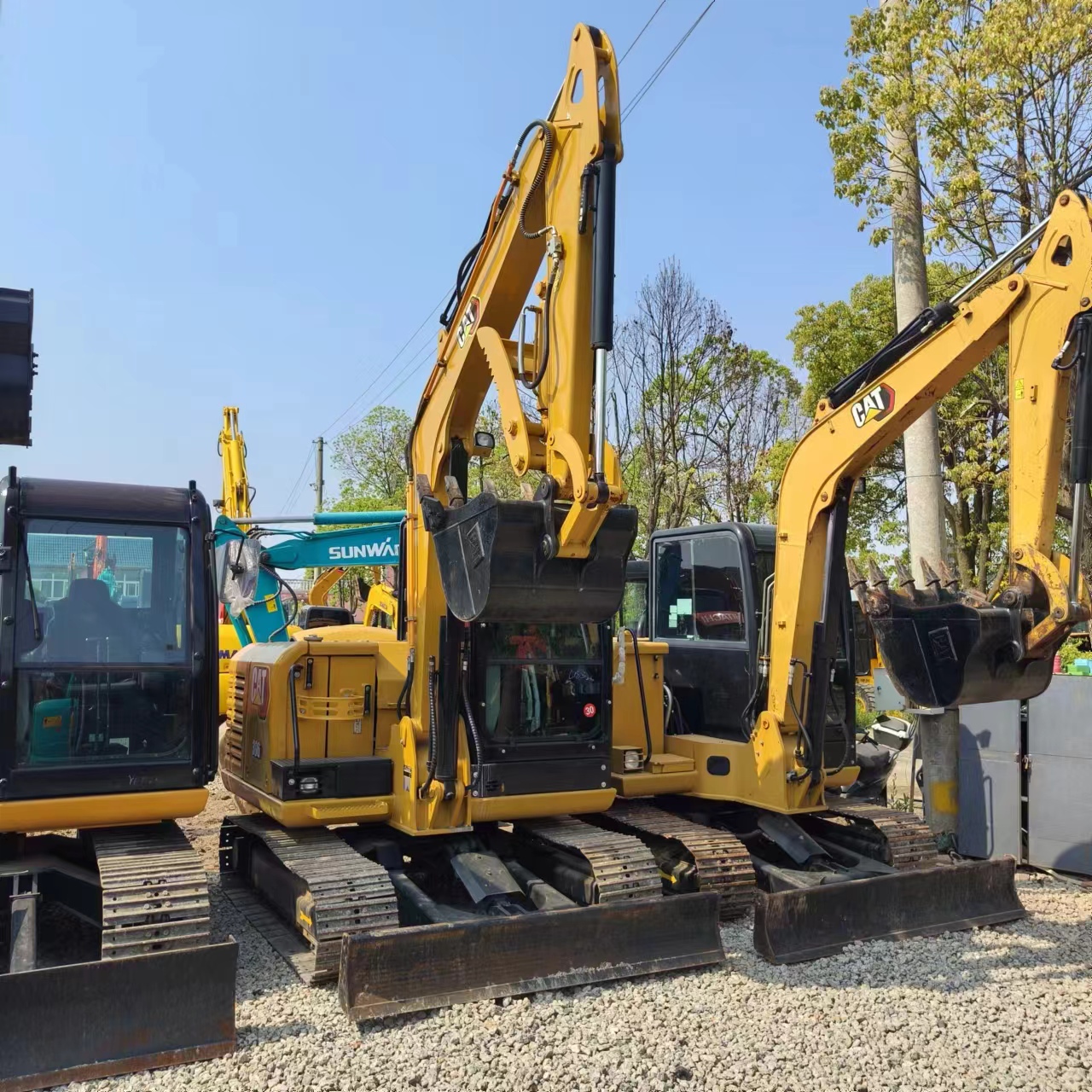 Crawler excavator CATERPILLAR 306E2
