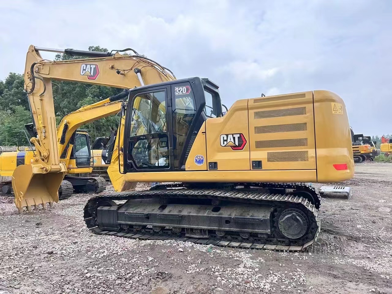 Crawler excavator CATERPILLAR 320GC