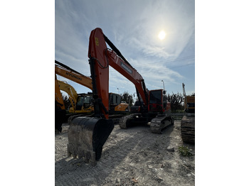 Crawler excavator DOOSAN DX225: picture 3