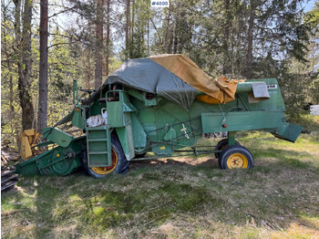 Combine harvester VOLVO