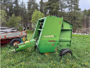 Tedding equipment John Deere round baler: picture 2