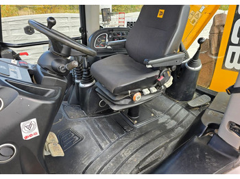 Backhoe loader JCB: picture 3
