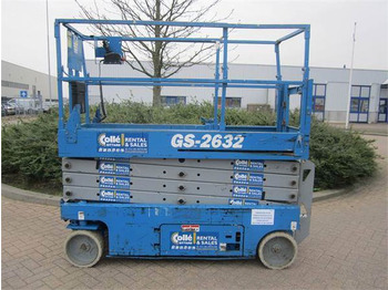 Scissor lift GENIE