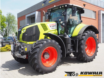 Farm tractor CLAAS Axion 800