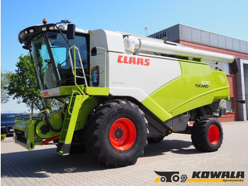 Combine harvester CLAAS Tucano 570