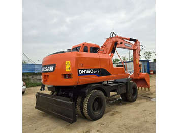 Wheel excavator Doosan DH150W: picture 4