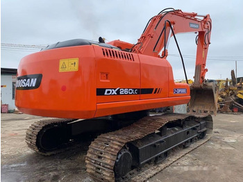 Crawler excavator Doosan DX260LC: picture 5