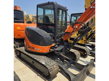 Mini excavator Hitachi ZX50U: picture 4