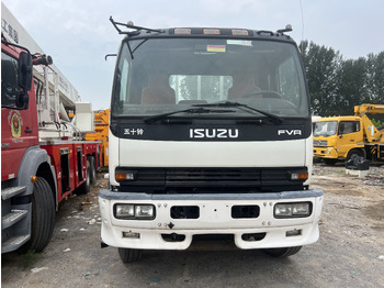 ISUZU Cargo truck leasing ISUZU Cargo truck: picture 2