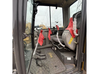 Mini excavator VOLVO EC60C: picture 3