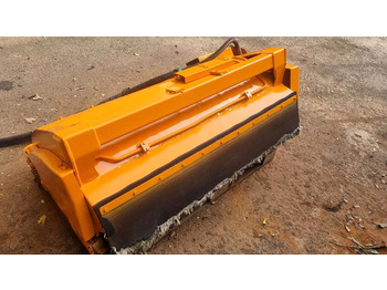 Flail mower/ Mulcher DÜCKER