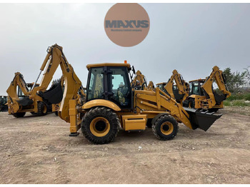 Backhoe loader