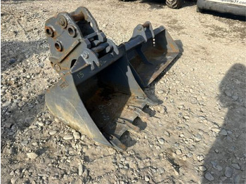 Excavator bucket Attache rapide et godets volvo S40: picture 3