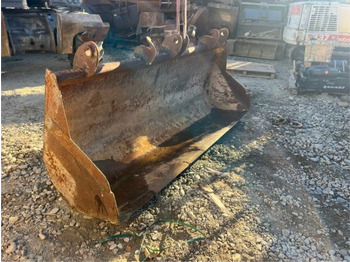 Bucket Godet chargeur pour Tracto: picture 3 Bucket Godet chargeur pour Tracto: picture 3