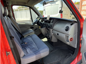 Ambulance RENAULT Master 2L5 dci120cv: picture 3
