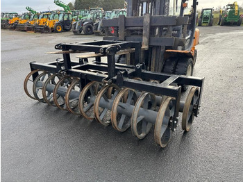 Farm roller