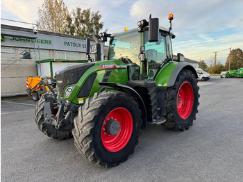 Farm tractor FENDT 720 Vario
