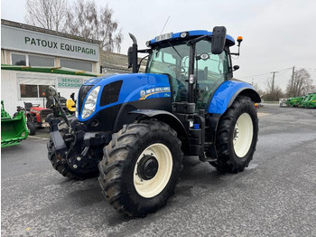Farm tractor NEW HOLLAND T7