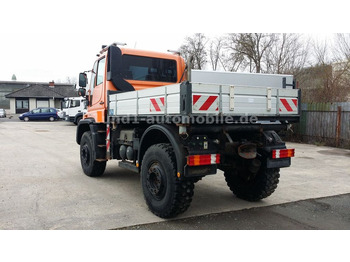 Tipper UNIMOG U300