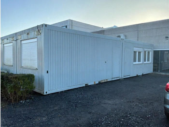 Shipping container