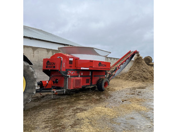 Straw shredder